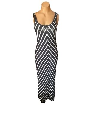 Bebe Black & White Chevron Striped Scoop Neck Maxi Dress
With Rhinestone Logo